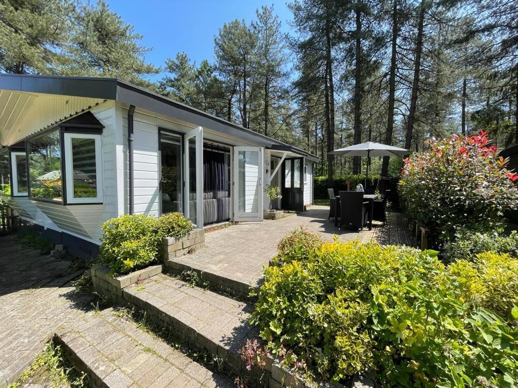 Luxe Vakantiehuis In Het Bos Overbroek المظهر الخارجي الصورة