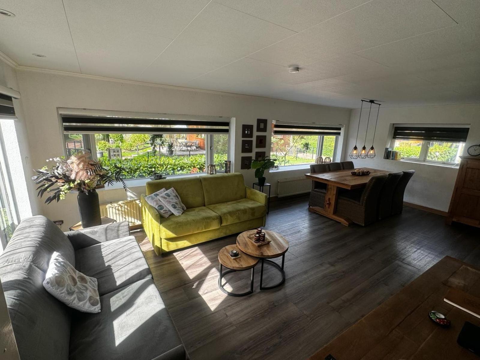Luxe Vakantiehuis In Het Bos Overbroek المظهر الخارجي الصورة
